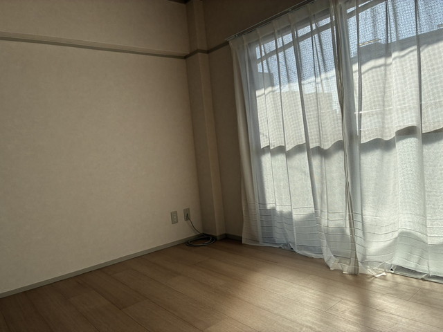 リフォームが終わったばかりで室内がキレイです